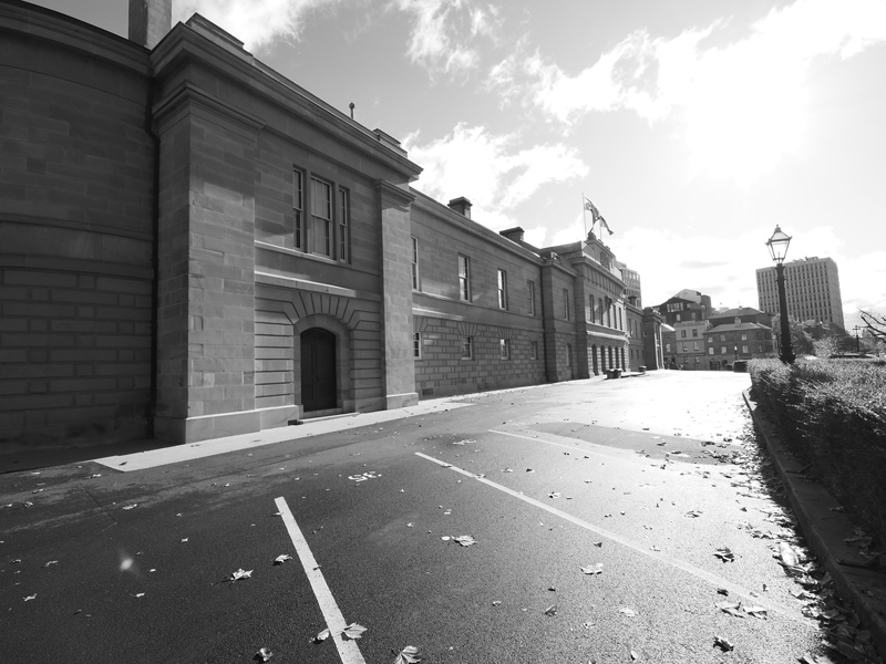 Monochrome – Parliament Square